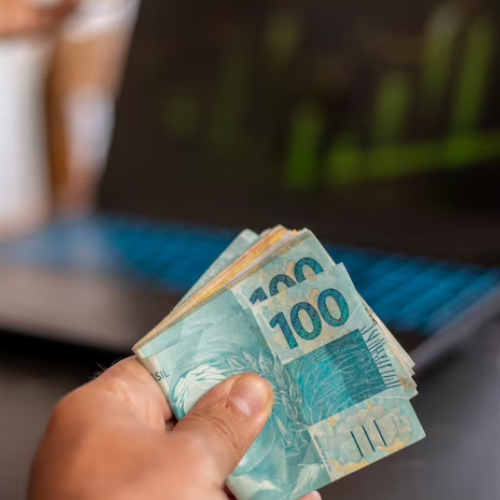FGTS Tem 13° Salário? Descubra Como Funciona o Pagamento no Fim do Ano