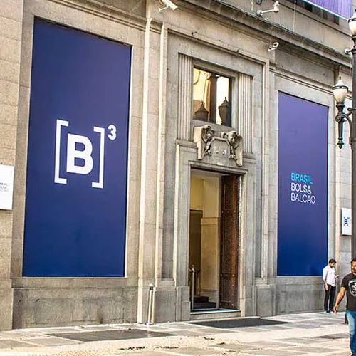 B3 caiu, o que significa? Entenda os impactos no seu bolso